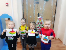 День ёлочной игрушки. День ёлочной игрушки.